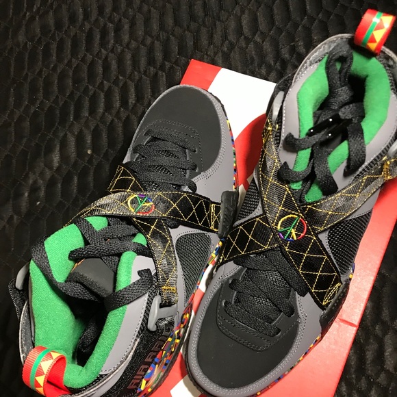 Nike air raid peace urban jungle